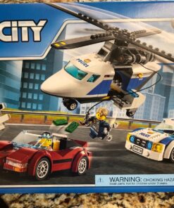 LEGO City Police High-Speed Chase 60138 Building Toy with Cop Car, Police Helicopter, and Getaway Sports Car (294 Pieces) 35 81KlrUm3tbL