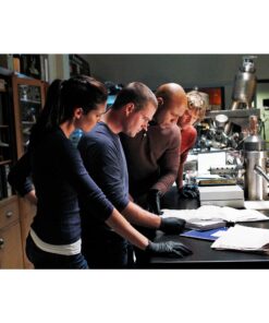 NCIS: Los Angeles: Season 2 DVD December 19, 2017 9 81KoIbOtdLL