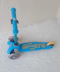 Micro Kickboard - Mini Deluxe 3-Wheeled, Lean-to-Steer, Swiss-Designed Micro Scooter for Kids, Ages 2-5 Ocean Blue 24 81LNlq3ARJL