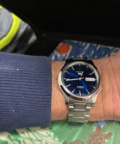 SEIKO 5 Men's SNK793 Automatic Stainless Steel Watch with Blue Dial 31 81LYkN8yUKL