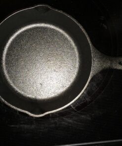 Lodge 6-1/2 Inch Cast Iron Pre-Seasoned Skillet – Signature Teardrop Handle - Use in the Oven, on the Stove, on the Grill, or Over a Campfire, Black 6.5 Inch 48 81Lbel4rtvL