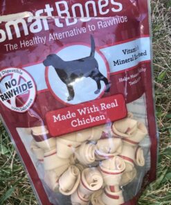 SmartBones Mini Dog Chews, Rawhide Free Chews For Dogs, Made With Real Chicken and Vegetables, 24 Count Mini Chews 32 81M20CGnKZL