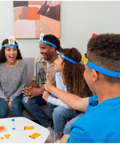 Spin Master Games Hedbanz, Quick Question Picture Guessing Family Game for Game Night Headbands Board Game, for Adults and Kids Ages 7 and up (Edition May Vary) Hedbanz Classic 26 81MDKXM2QeL