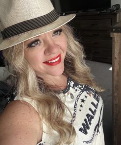 NYX PROFESSIONAL MAKEUP Jumbo Eye Pencil, Blendable Eyeshadow Stick & Eyeliner Pencil - Milk 1 Count (Pack of 1) 35 81MNtZlXvXL