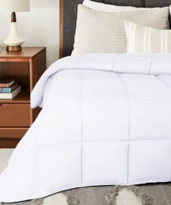 SUPERIOR Brushed Microfiber Solid Comforter, Down Alternative Bedding, Reversible, Medium Weight, Fluffy, Decorative, Duvet Insert, Oversized Blanket, Box Quilt Design, Queen, White 35 81MfbhUIGqL