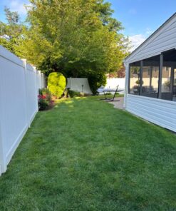 Scotts Turf Builder Grass Seed Sun & Shade Mix, Grows in Extreme Conditions & Spreads for a Durable Lawn, 7 lbs. 1 Pack 7 lb. 76 81MsAHrwOL 1