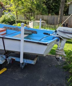 CE Smith Trailer Post Guide-On with Unlighted Posts- Replacement Parts and Accessories for your Ski Boat, Fishing Boat or Sailboat Trailer 40" 41 81MsdL0kLYL