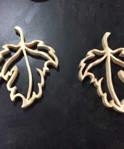 Scroll Saw Christmas Ornaments: More Than 200 Patterns (Fox Chapel Publishing) Full-Size Drawings of Religious & Traditional Designs: Santas, Snowmen, Fretwork, Ornate Words, Novelties, and Wildlife 21 81MyK6YDWL