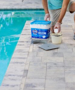 CLOROX Pool&Spa XtraBlue 3” Chlorinating Tablets, Kills Bacteria & Stops Algae, 5 LB 26 81NDqu4o4IL