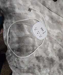 Alitayee USB C Travel Power Strip,Portable Power Strip with 3 Outlets 3 USB Ports Fast Charge, USB Extension Cord with Flat Plug and 4ft Wrapped Around Extension Cord for Cruise Travel Home Office 15.5W USB-4FT 02-White 30 81NvYEyq3L