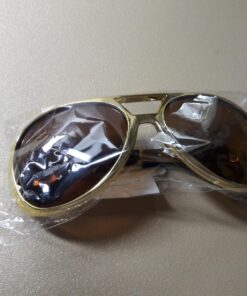 zeroUV - White Square Sunglasses for Men with Colored Reflective Mirror Lens Gold Amber 60 Millimeters 27 81O24pEkAhL