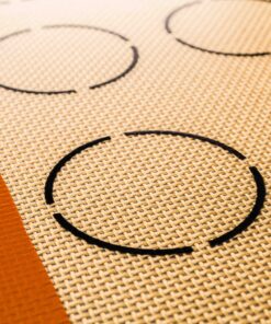Silpat Perfect Macaron Non-Stick Silicone Baking Mat, 11-5/8" x 16-1/2", Orange 48 81O5XwBrLL
