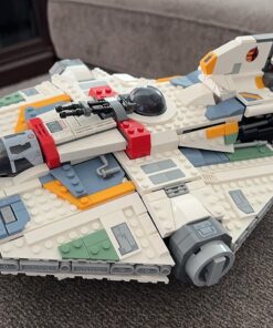 LEGO Star Wars: Ahsoka Ghost & Phantom II 75357 Playset Inspired by The Ahsoka Series, Featuring 2 Buildable Starships and 5 Star Wars Figures Including Jacen Syndulla and Chopper 49 81OVuZ489L