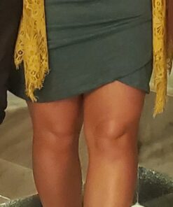 Sally Hansen Airbrush Legs, Leg Spray-On Makeup, Deep Glow 4.4 Oz 4.4 Ounce (Pack of 1) 32 81OuFpSIqrL