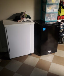 Whynter CUF-301BK 3 cu. ft Energy Star Upright Freezer with Lock – Black Black -3 Cubic Feet 46 81P4Sx2bDQL