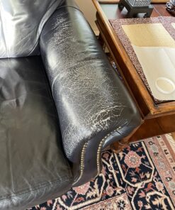 The Original Leather Recoloring Balm by Furniture Clinic - 16 Color Options - Leather Repair Kit for Furniture - Restore Couches, Car Seats, Clothing - Non-Toxic Leather Repair Cream (Navy Blue) Navy Blue 43 81PNuP jJ9L