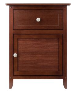 Winsome Wood Eugene Accent Table, Walnut FURNITURE 48 81Q9Ll6EbML