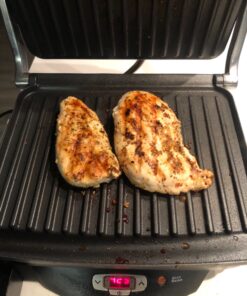 Hamilton Beach Steak Lover's Electric Indoor Searing Grill, Nonstick 100 Square, Stainless Steel (25331), Black and Stainless, Medium Serving 49 81QOuKAkZL