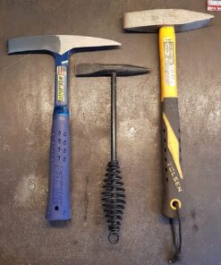 ESTWING BIG BLUE Welding/Chipping Hammer - 14 oz Slag Removal Tool with Forged Steel Construction & Shock Reduction Grip - E3-WC 34 81QxyGaY3mL