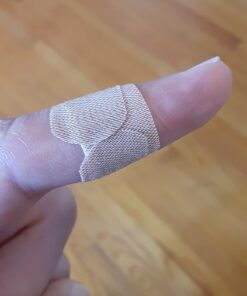 Band-Aid Brand Flexible Fabric Adhesive Bandages for Wound Care & First Aid, Assorted Sizes, 100 ct 100 Count 33 81RAt Q9CvL