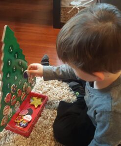 Melissa & Doug Countdown to Christmas Wooden Advent Calendar - Magnetic Tree, 25 Magnets , Orange Santa 55 81S7yZaV9lL