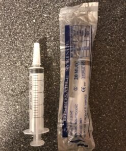 Frienda Large Plastic Syringe 4 Pack Measuring Syringe Tools Dispensing Multiple Uses(20 ml) 20 ml 34 81SCcLikRdL