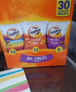 Goldfish Crackers Big Smiles Variety Pack with Cheddar, Colors, and Pretzels, Snack Packs, 30 Ct 42 81SWgWmfAaL