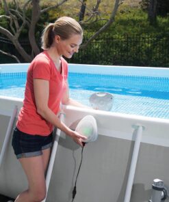 Intex Underwater LED Magnetic Above Ground Wall Pool Light with Magnetic Transmitter and 4 Different Color Options, Multicolor/White Wall Light 31 81SvhPoJ7NL