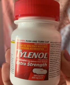 Tylenol Extra Strength Caplets with 500 mg Acetaminophen Pain Reliever Fever Reducer ct, no Flavour, 100 Count 100 Count (Pack of 1) 60 81TQnsFQAFL