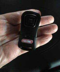 Genie Single Button Garage Door Opener Remote - Safe & Secure Access - Compatibility with Genie Only Intellicode Garage Door Openers - Model G1T-BX 1 Pack 34 81TRiKZYC7L