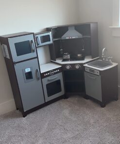 Amazon Basics Kids Corner Wooden Kitchen Toy Playset with Stove, Oven, Sink, Fridge and Accessories, for Toddlers, Preschoolers, Children Age 3+ Years, Espresso/Gray, 39.37"L x 28.35"W x 35.04"H Corner Kitchen 47 81Tna1u8QaL