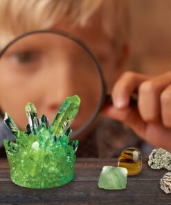 NATIONAL GEOGRAPHIC Earth Science Kit - Over 15 Science Experiments for Kids, Crystal Growing Kit, Volcano Science Kit, Dig Kits & Gemstones, STEM Project Toy for Boys and Girls (Amazon Exclusive) 24 81U04tI1qWL