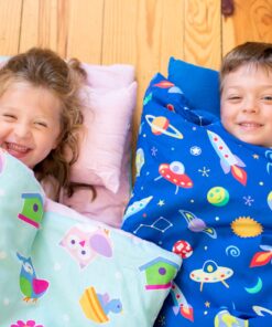 Wildkin Kids Sleeping Bags for Boys and Girls, Measures 57 x 30 x 1.5 Inches, Cotton Blend Materials Sleeping Bag for Kids, Ideal for Parties, Camping & Overnight Travel (Out of this World) Out of This World 15 81ULon1ft5L