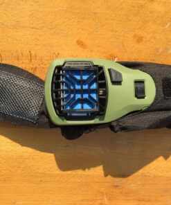 Thermacell Holster for MR300 and MR450 Portable Mosquito Repeller, Black Ballistic Nylon with Refill Storage Pockets, Elastic Closure and Detachable Clip; Attach to Packs, Camping Gear, Belts and More 26 81Ucyu1mBoL