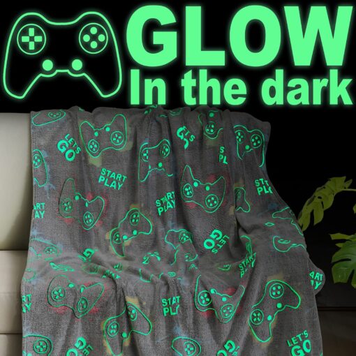 Jekeno Glow in The Dark Blanket Game Controller Throw Gamer Gift Toys for Kids Boys Teen Son Adult Gaming Gamepad Presents Birthday Christmas Halloween Bedroom Decor Luminous Blanket Grey 50"x60" Gray Red 50"x60"