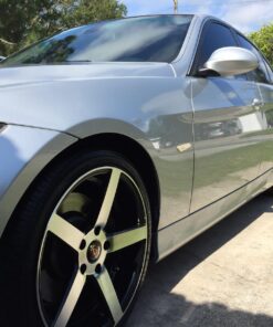 Aerolon Tech Shine: Ceramic Coating for Cars, Car Wax, Car Polish, Ceramic Polymer Coating, Hydrophobic Top Coat Polish and Sealer, 6-8 Applications per Bottle Tech Shine 16 oz. 48 81UhRwMkBCL