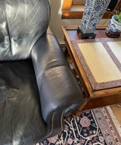 The Original Leather Recoloring Balm by Furniture Clinic - 16 Color Options - Leather Repair Kit for Furniture - Restore Couches, Car Seats, Clothing - Non-Toxic Leather Repair Cream (Navy Blue) Navy Blue 44 81UorSAWfhL