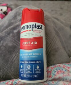 Dermoplast First Aid Spray, Analgesic & Antiseptic Spray for Minor Cuts, Scrapes and Burns, 2.75 Ounce (Packaging May Vary) 39 81UwG5AZC5L