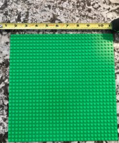 LEGO Classic Green Baseplate 2304 Supplement for Building, Playing, and Displaying Creations, 10in x 10in, Large Building Base Accessory for Kids and Adults (1 Piece) 48 81VWvkHLBL