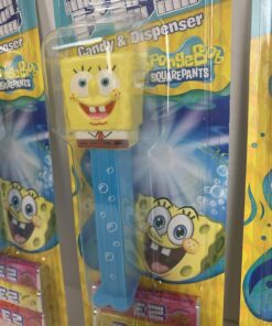 The Marvel Avengers Pez Dispenser with 3 refill candies (Heroes Vary) 17 81W5nMC8tgL