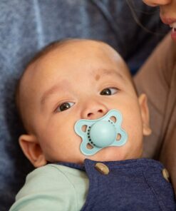 MAM Night Pacifiers 0-6 Months, Best for Breastfed Babies, Glow in the Dark, Baby Boy, 2 Count 2-Pack 36 81W7DaNpzwL