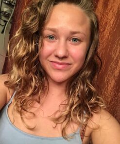 Neutrogena Anti-Residue Clarifying Shampoo, Gentle Non-Irritating Clarifying Shampoo to Remove Hair Build-Up & Residue, 6 Fl Ounce 6 Fl Oz (Pack of 1) 55 81WAPXp6VL