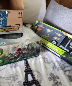 Dinosaur Toys for Kids 3-7. Dino Truck Carrier with 15 Figures + Bonus Book 34 81Wj2ctv0qL
