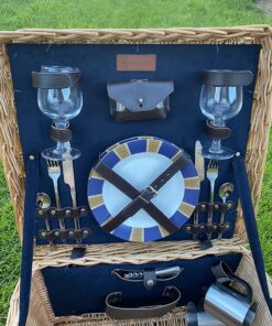 PICNIC TIME Romantic Canterbury Deluxe Wicker Picnic Basket Set for 2, with Blanket and Soft Cooler, One Size, Navy with Plaid 47 81Ws jmaGOL