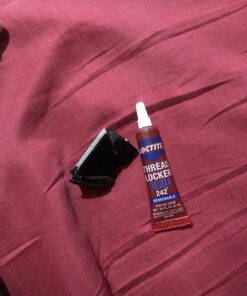 Loctite Threadlocker Blue 242 - Removable Thread Lock Glue for Nuts, Bolts, & Fasteners, Medium Strength Screw Glue to Prevent Loosening & Corrosion - 6 ml, 1 Pack 0.2 Fl. Oz (Pack of 1) 31 81X6bg1zfVL