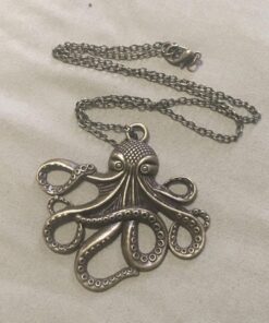 UMBRELLALABORATORY Steampunk Octopus Necklace | Victorian goth Style jewellery, Antique Finish Handmade Pirate costume Accessory gothic emo punk jewelry Bronze 20 81XtUJzo0vL
