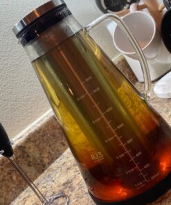 Airtight Cold Brew Iced Coffee Maker Pitcher (& Iced Tea Maker) with Spout – 1.5L/ 51oz Ovalware RJ3 Brewing Glass Carafe with Removable Stainless Steel Filter 1.5 Liter 45 81YEhgwiWCL