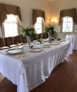 LinenTablecloth 90 x 132-Inch Rectangular Polyester Tablecloth with Rounded Corners, White 90" x 132" 37 81YUbtxj7TL