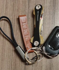 KEYSMART Key Holder for Keychain Key Ring - Compact Key Organizer Key Chain Key Case, Minimalist Pocket-Sized EDC Keychain, Loop Piece for Car Fobs, Expandable (up to 14 Keys, Black) 48 81YXDdNfQaL