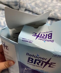 Retainer Brite - Retainer Cleaner Tablets for Invisalign, Mouth Guard Cleaner, Night Guard Cleaner and More. Cleaning Tablets for Ultrasonic Cleaners. 120 Tablets - 4 Month Supply. Made in USA 31 81YZG2etMcL